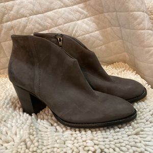 Paul Green Leather ankle boot